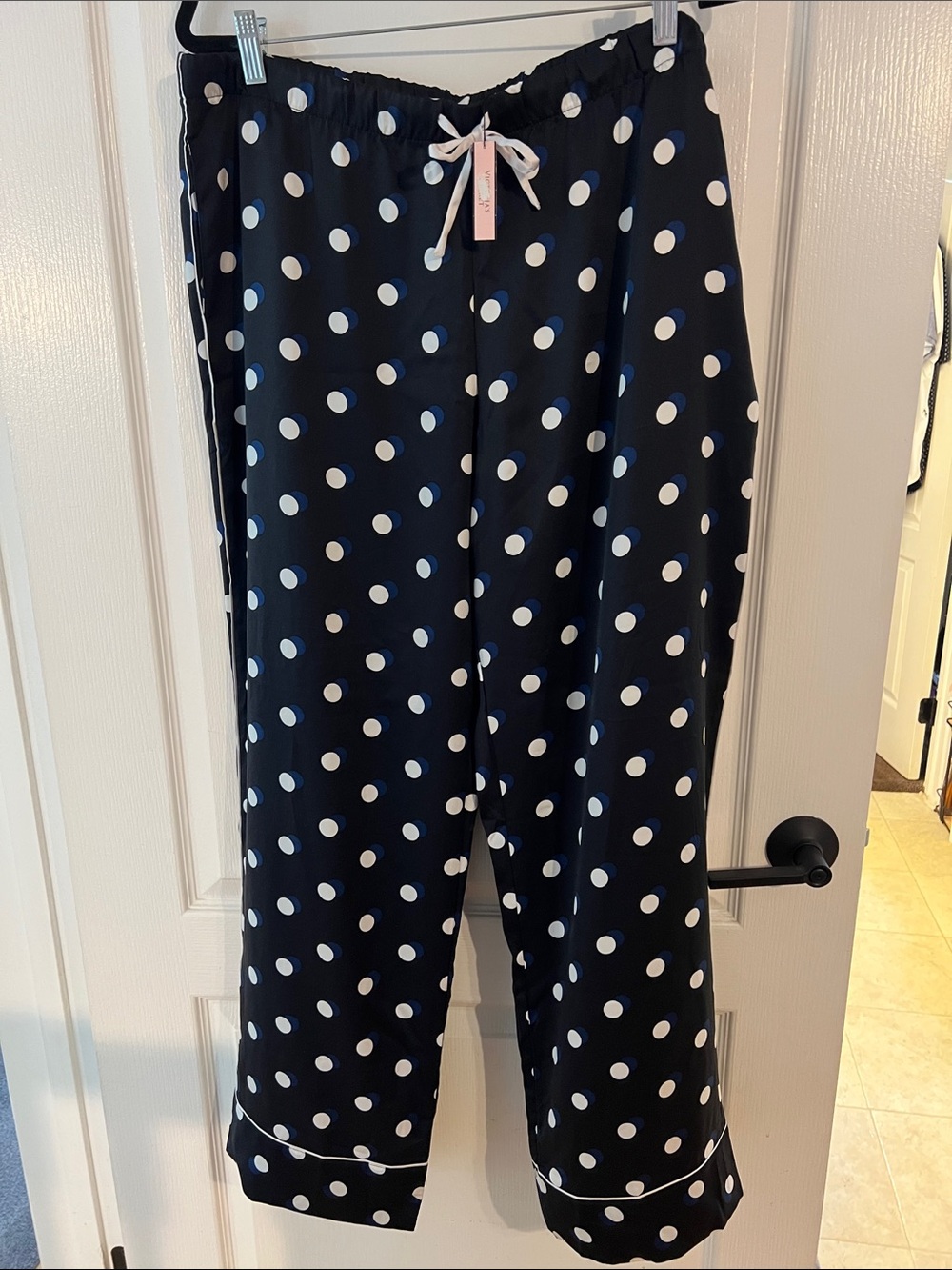 Victoria’s Secret Pajama Bottoms with pockets